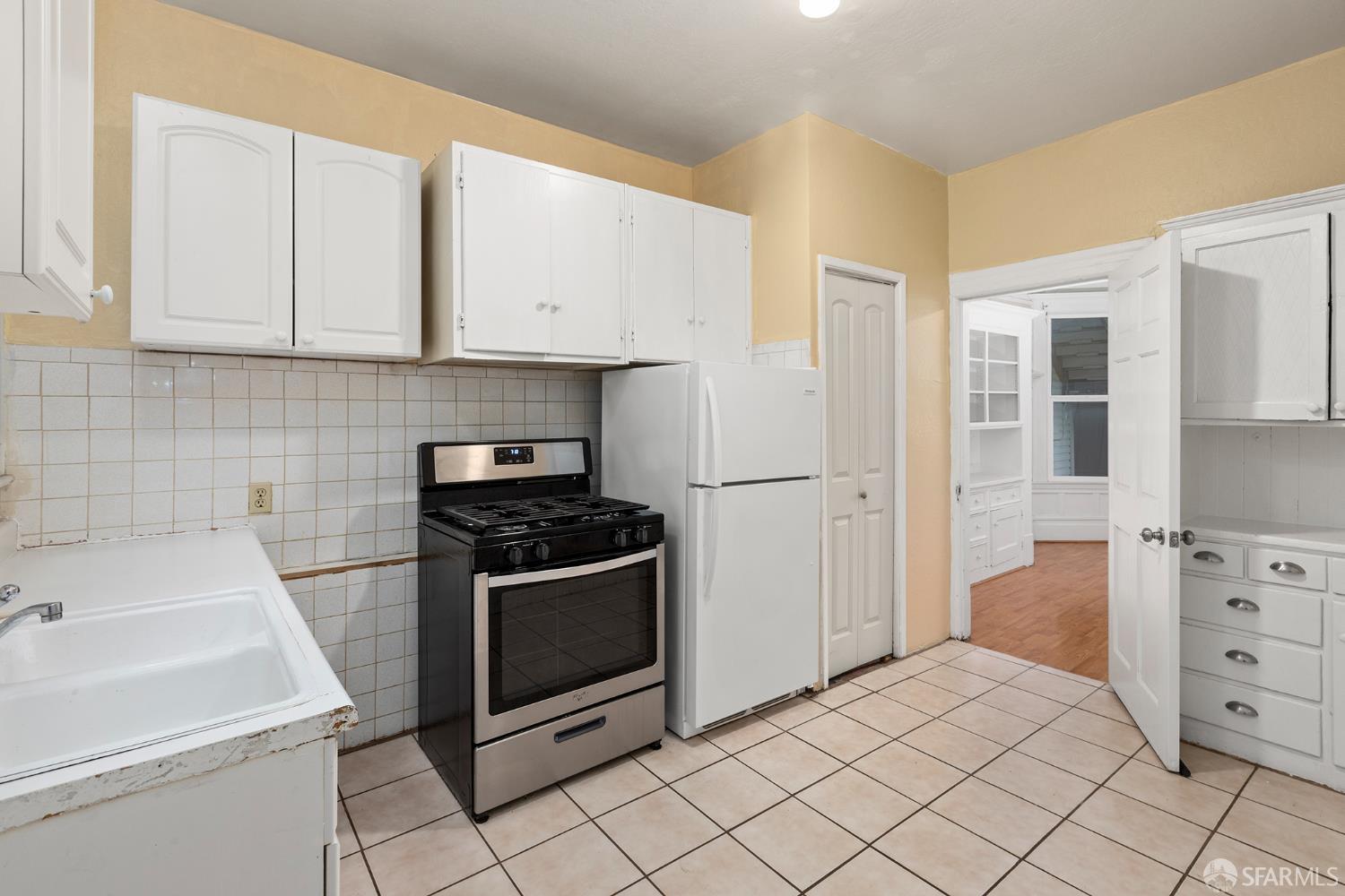 Detail Gallery Image 24 of 30 For 2315 Bush St, San Francisco,  CA 94115 - – Beds | – Baths