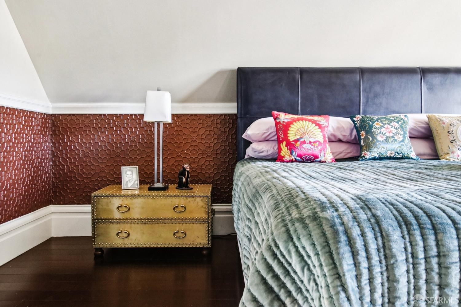 Detail Gallery Image 39 of 99 For 560 Lyon St, San Francisco,  CA 94117 - 5 Beds | 3/1 Baths