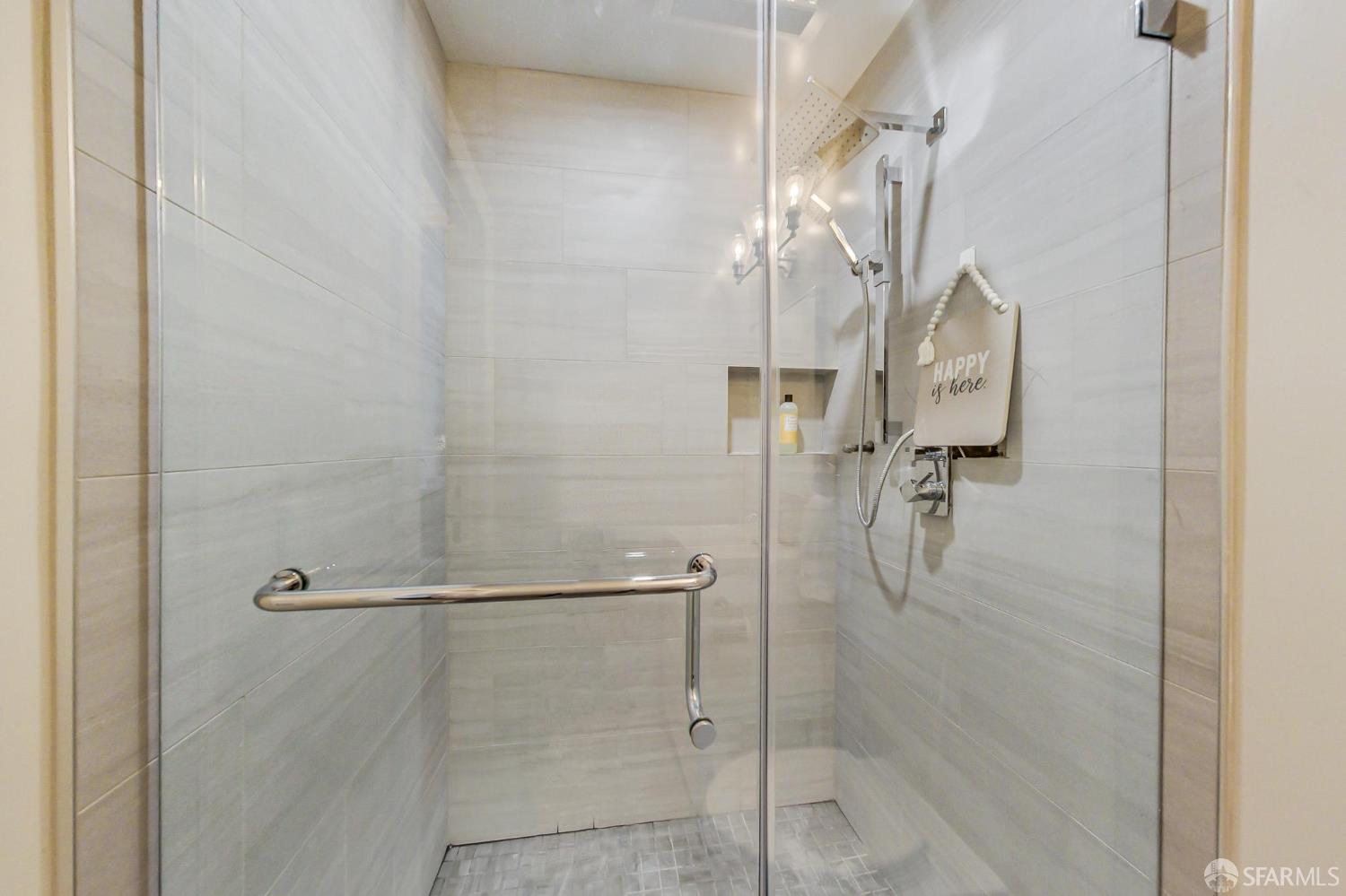 Detail Gallery Image 29 of 33 For 751 Capp St #753,  San Francisco,  CA 94110 - 6 Beds | 3 Baths