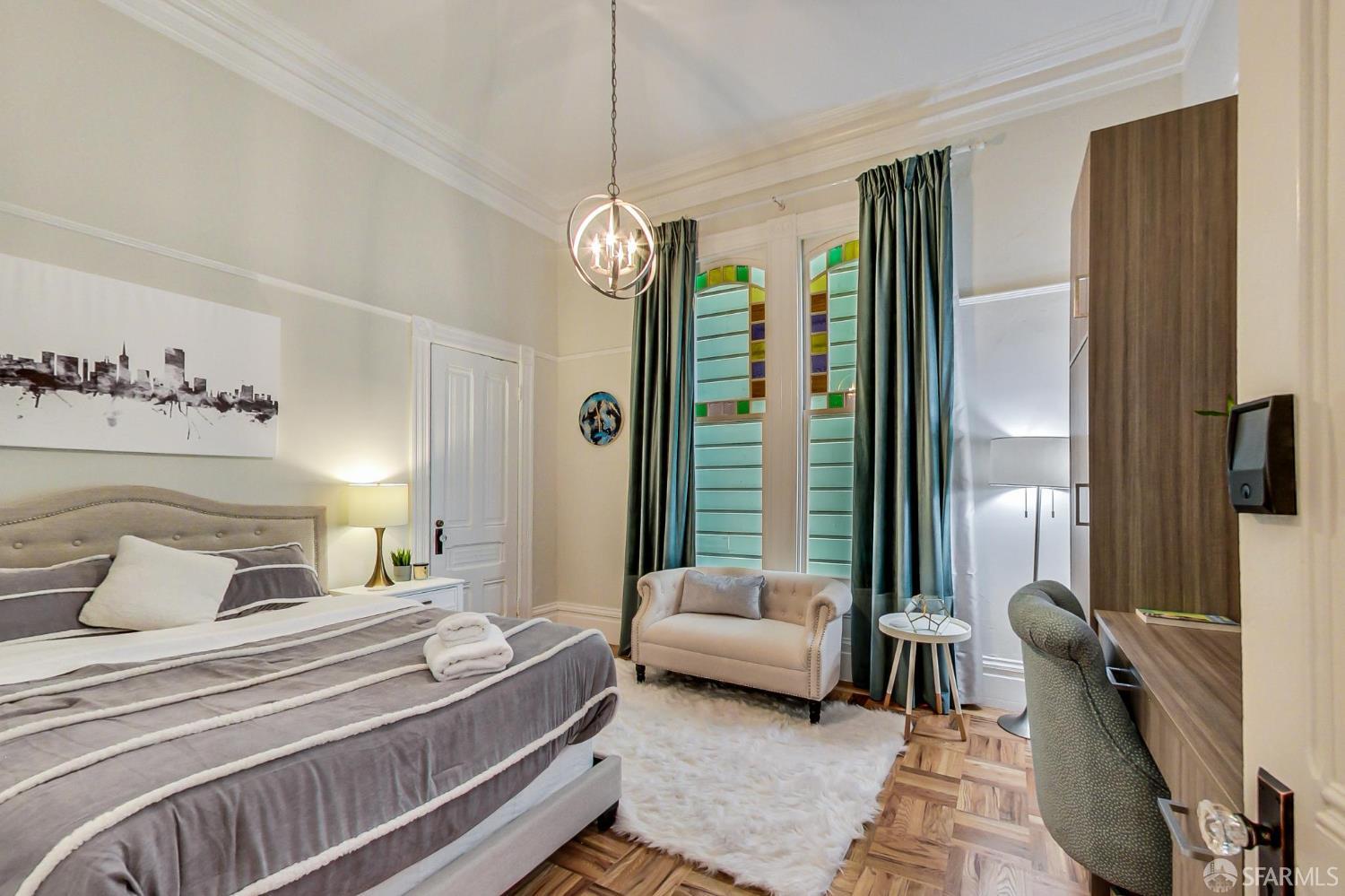 Detail Gallery Image 10 of 33 For 751 Capp St #753,  San Francisco,  CA 94110 - 6 Beds | 3 Baths