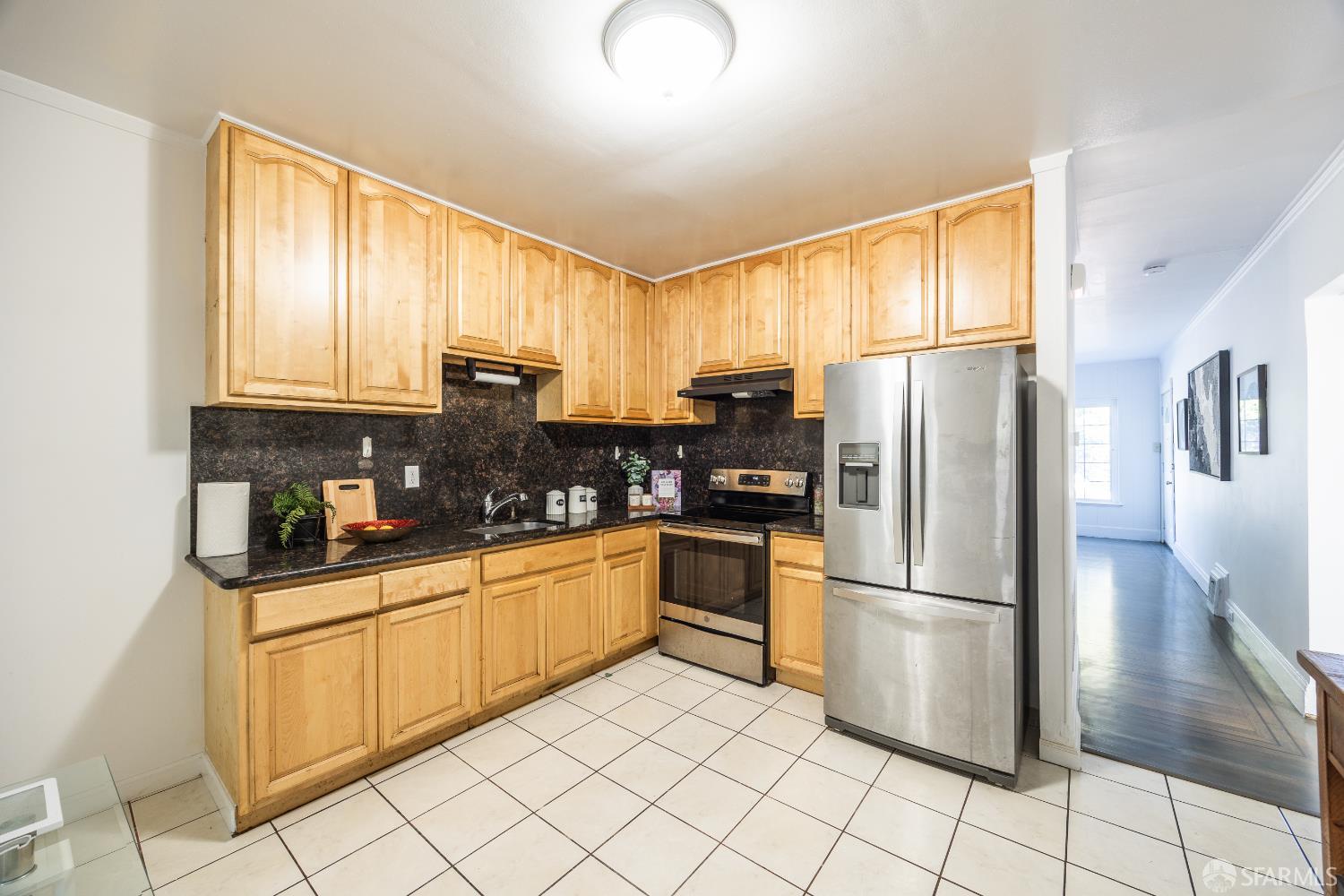 Detail Gallery Image 17 of 28 For 263 Wilson St, San Francisco,  CA 94112 - 3 Beds | 1 Baths