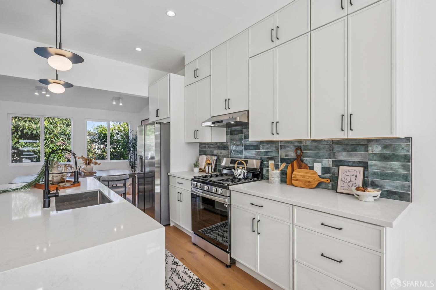 Detail Gallery Image 18 of 55 For 1439 Silver Ave, San Francisco,  CA 94134 - 2 Beds | 2 Baths