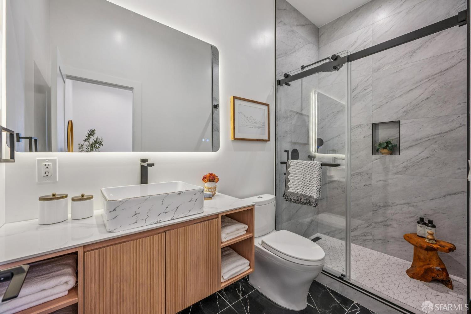 Detail Gallery Image 26 of 55 For 1439 Silver Ave, San Francisco,  CA 94134 - 2 Beds | 2 Baths