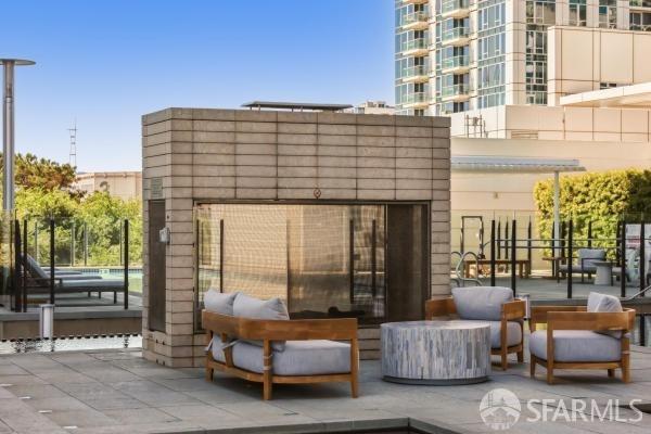 Detail Gallery Image 37 of 46 For 425 1st St #2403,  San Francisco,  CA 94105 - 2 Beds | 2 Baths