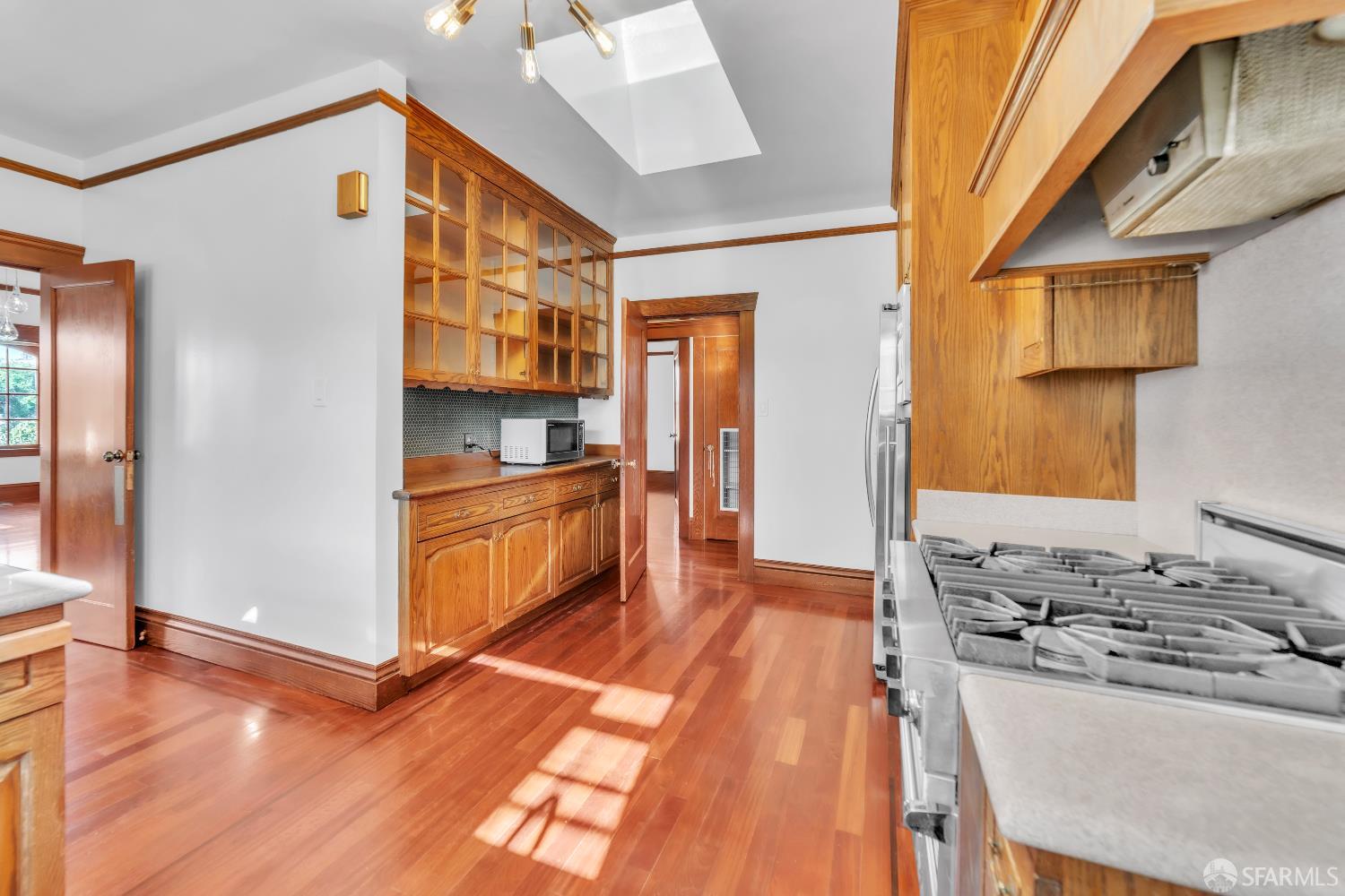 Detail Gallery Image 12 of 38 For 80 Corona St, San Francisco,  CA 94127 - 4 Beds | 3 Baths