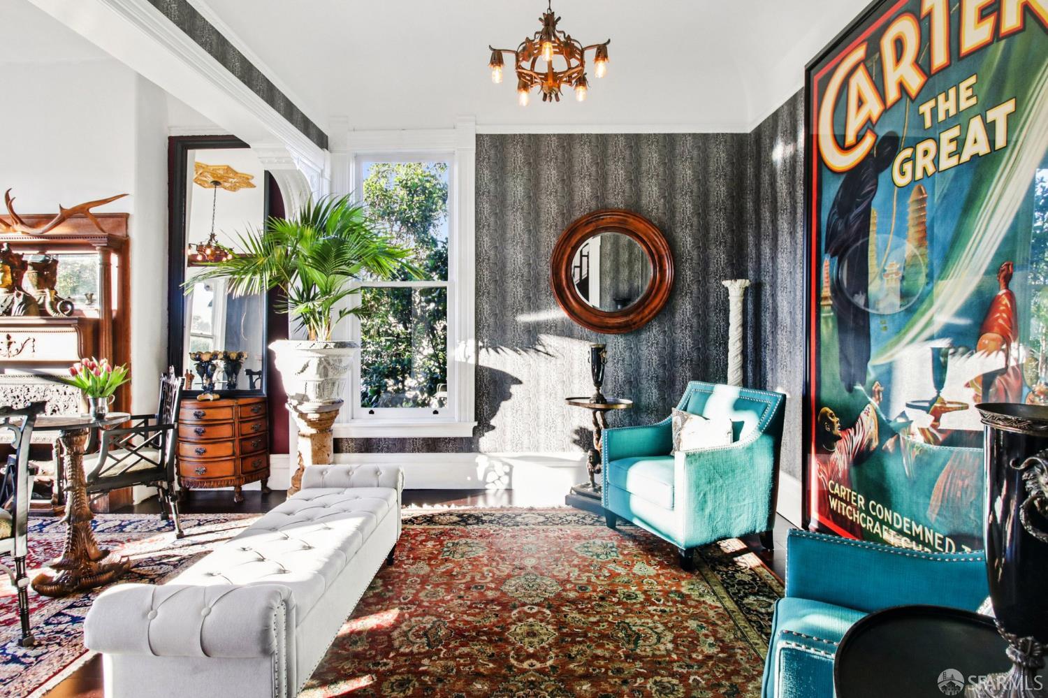 Detail Gallery Image 10 of 99 For 560 Lyon St, San Francisco,  CA 94117 - 5 Beds | 3/1 Baths