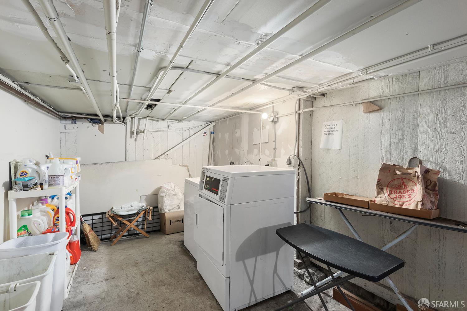 Detail Gallery Image 15 of 30 For 2315 Bush St, San Francisco,  CA 94115 - – Beds | – Baths