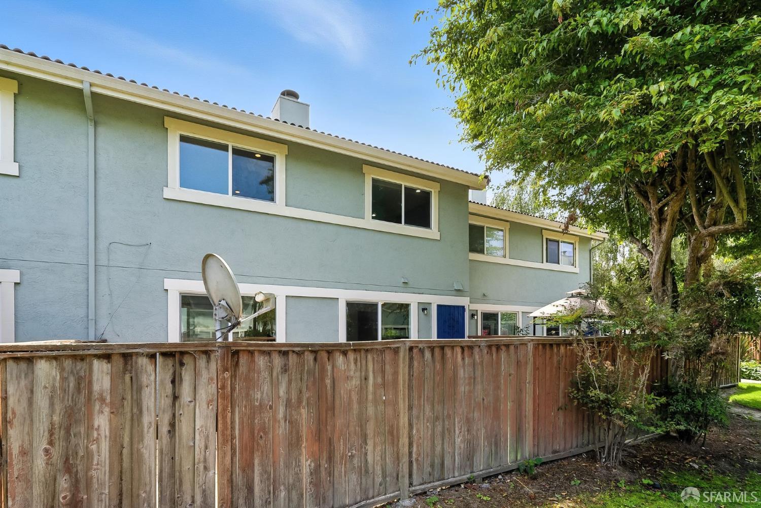 Detail Gallery Image 35 of 41 For 113 Westgate Cir, San Pablo,  CA 94806 - 2 Beds | 1/1 Baths