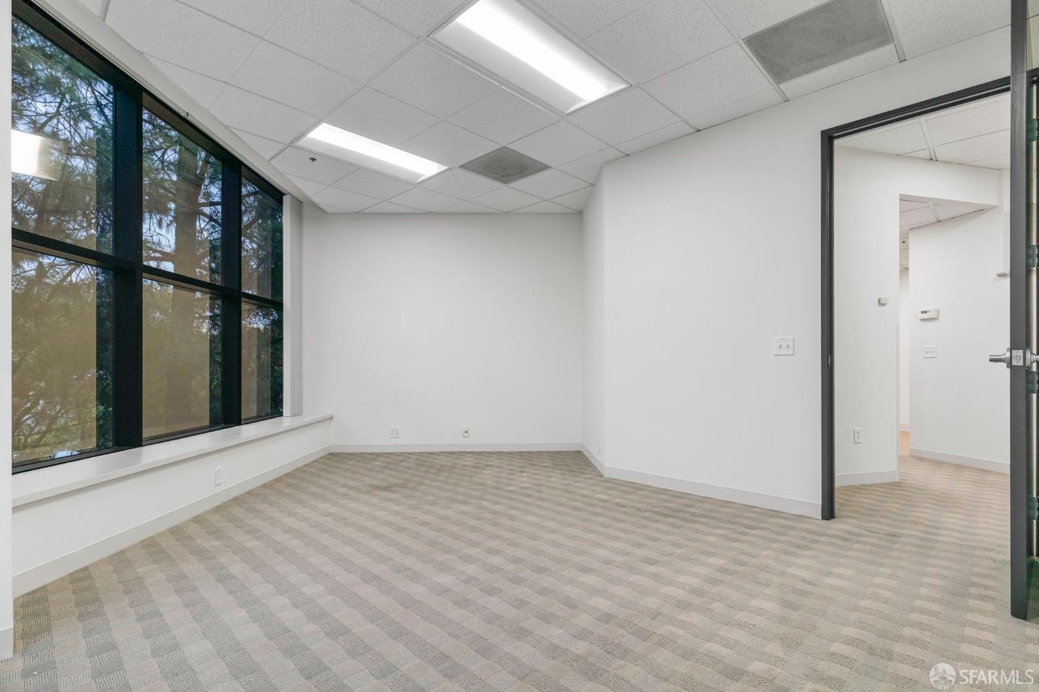 Detail Gallery Image 9 of 32 For 1670 Riviera Ave #200,  Walnut Creek,  CA 94596 - – Beds | – Baths