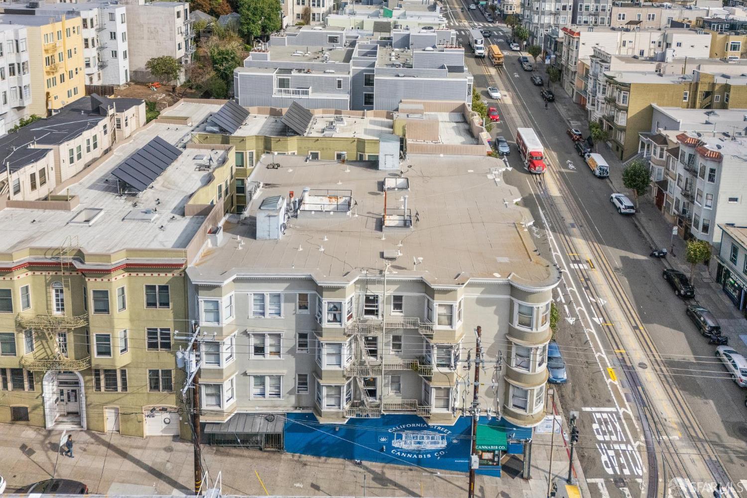 Detail Gallery Image 8 of 9 For 1388 California St, San Francisco,  CA 94109 - – Beds | – Baths