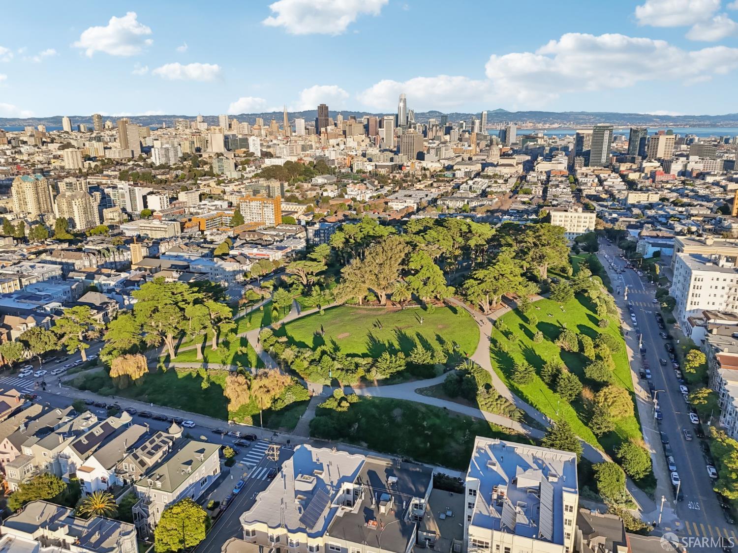 Detail Gallery Image 85 of 99 For 560 Lyon St, San Francisco,  CA 94117 - 5 Beds | 3/1 Baths