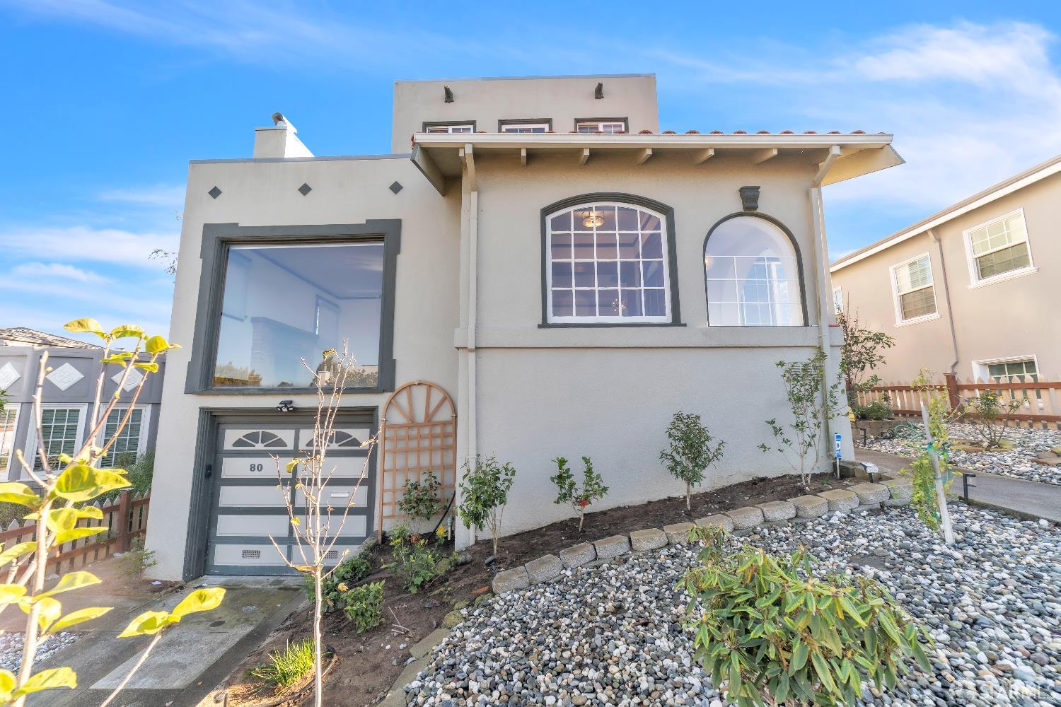 Detail Gallery Image 2 of 38 For 80 Corona St, San Francisco,  CA 94127 - 4 Beds | 3 Baths