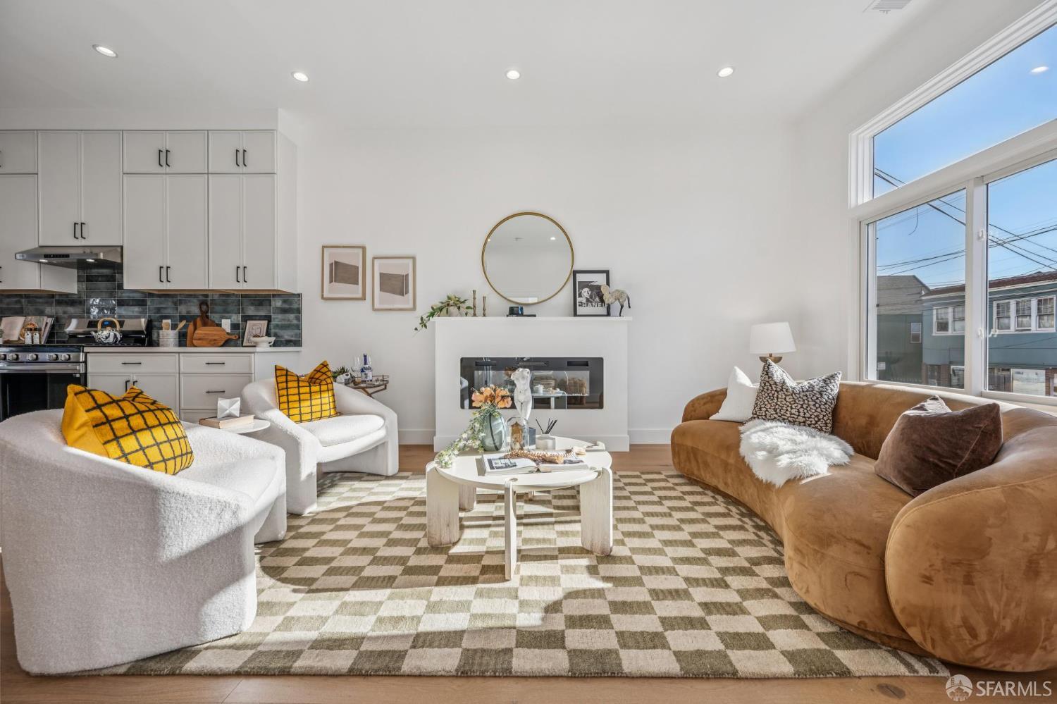 Detail Gallery Image 14 of 55 For 1439 Silver Ave, San Francisco,  CA 94134 - 2 Beds | 2 Baths