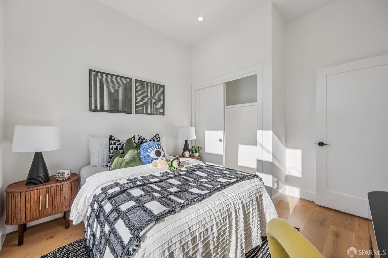 Detail Gallery Image 29 of 55 For 1439 Silver Ave, San Francisco,  CA 94134 - 2 Beds | 2 Baths