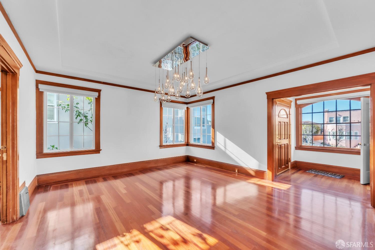 Detail Gallery Image 10 of 38 For 80 Corona St, San Francisco,  CA 94127 - 4 Beds | 3 Baths