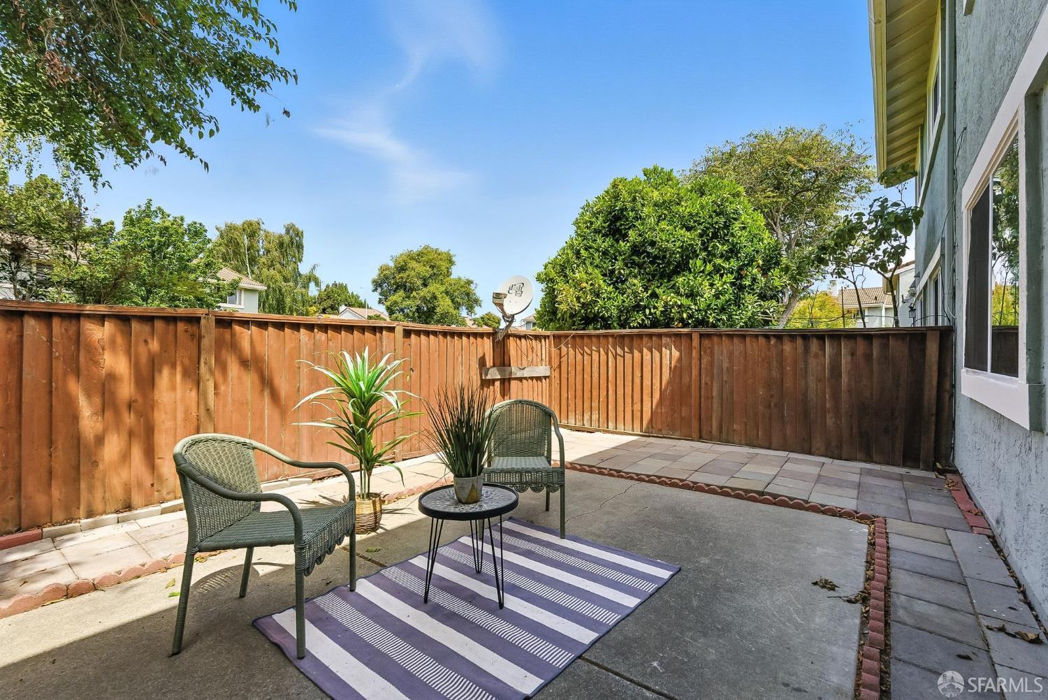 Detail Gallery Image 31 of 41 For 113 Westgate Cir, San Pablo,  CA 94806 - 2 Beds | 1/1 Baths