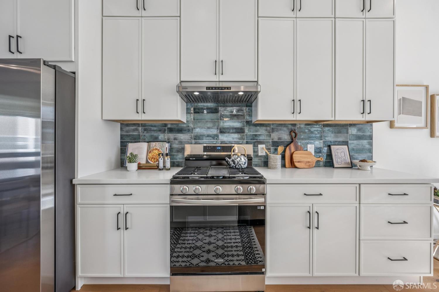 Detail Gallery Image 17 of 55 For 1439 Silver Ave, San Francisco,  CA 94134 - 2 Beds | 2 Baths