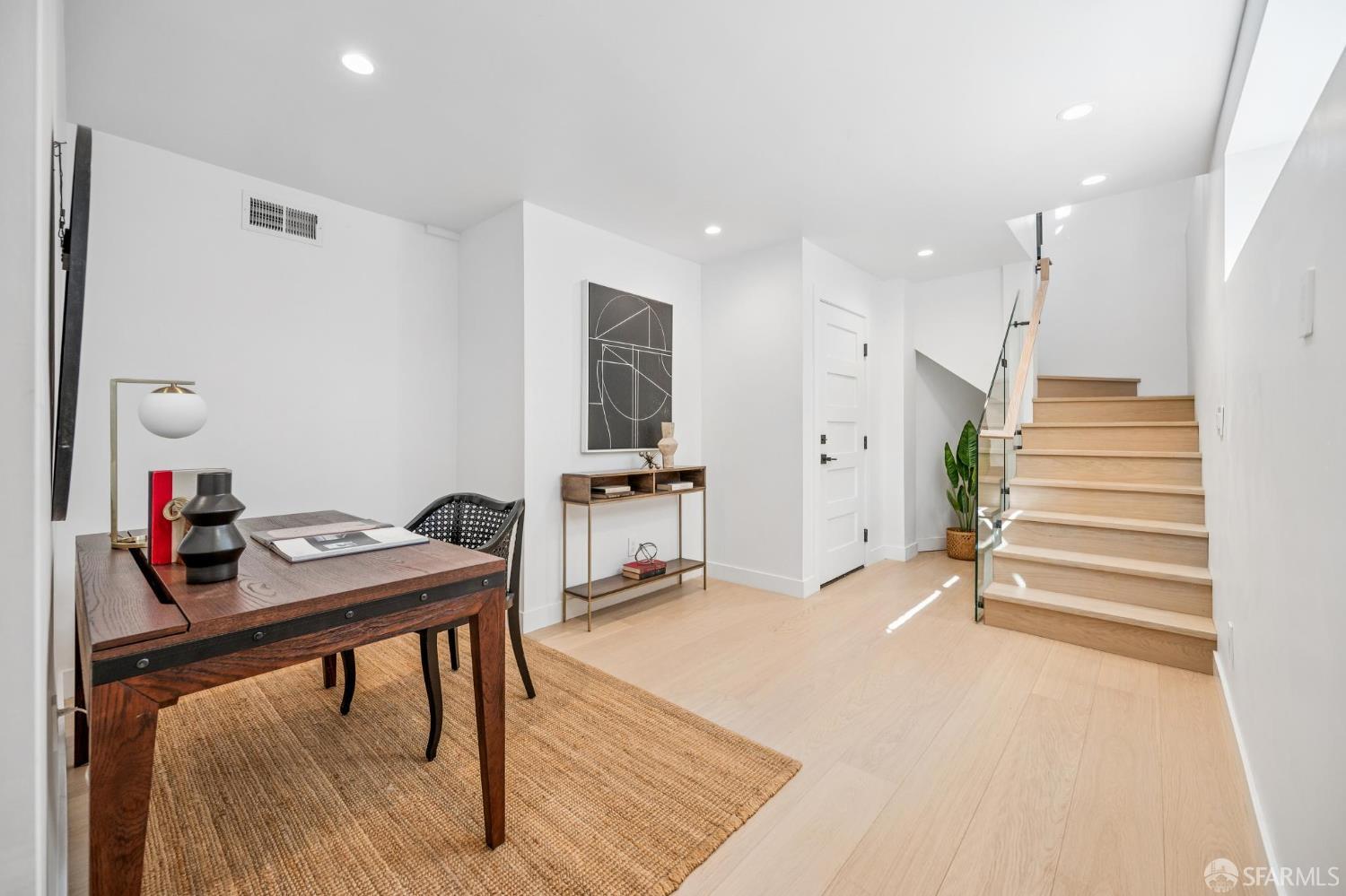 Detail Gallery Image 41 of 50 For 3821 23rd St, San Francisco,  CA 94114 - 3 Beds | 3 Baths