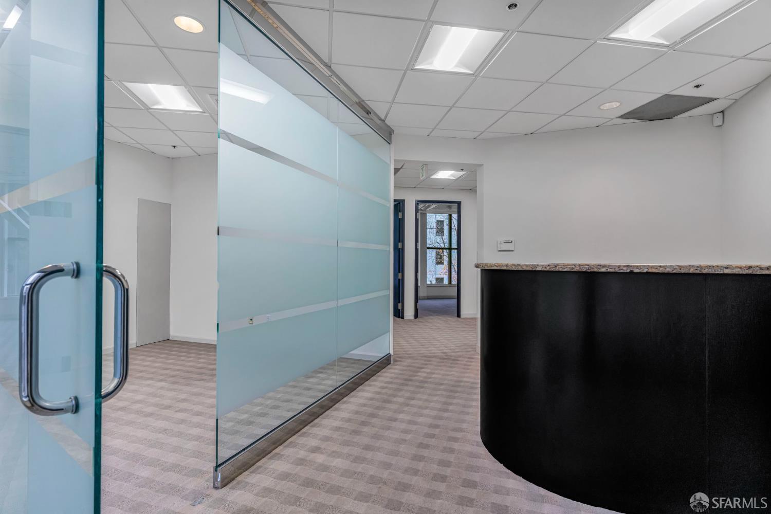 Detail Gallery Image 8 of 32 For 1670 Riviera Ave #200,  Walnut Creek,  CA 94596 - – Beds | – Baths