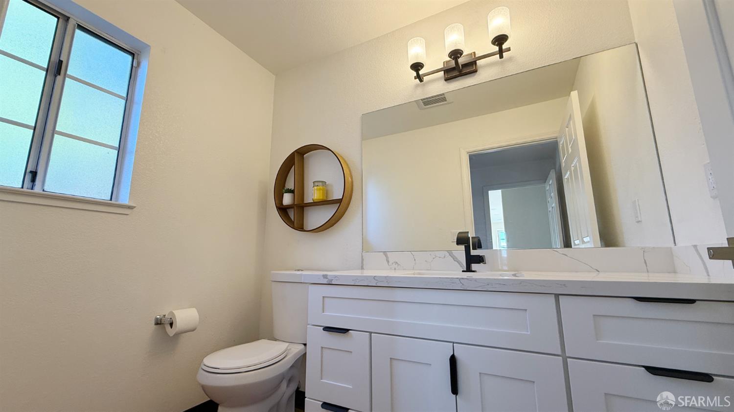 Detail Gallery Image 10 of 31 For 1440 Yuba Ave, San Pablo,  CA 94806 - 3 Beds | 2/1 Baths