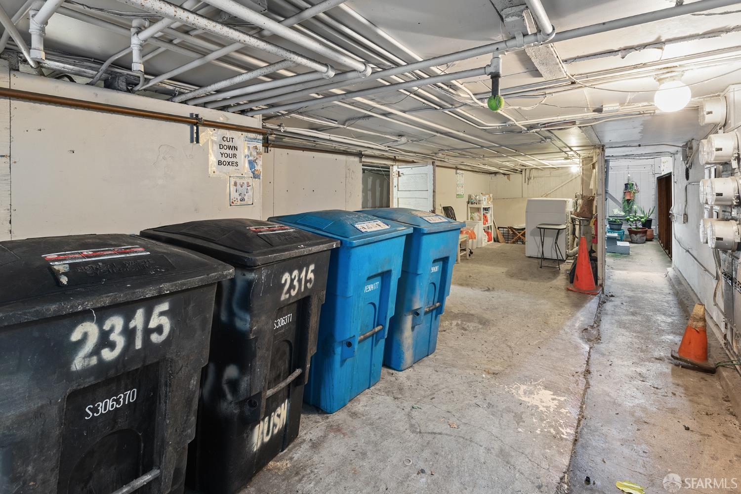 Detail Gallery Image 13 of 30 For 2315 Bush St, San Francisco,  CA 94115 - – Beds | – Baths