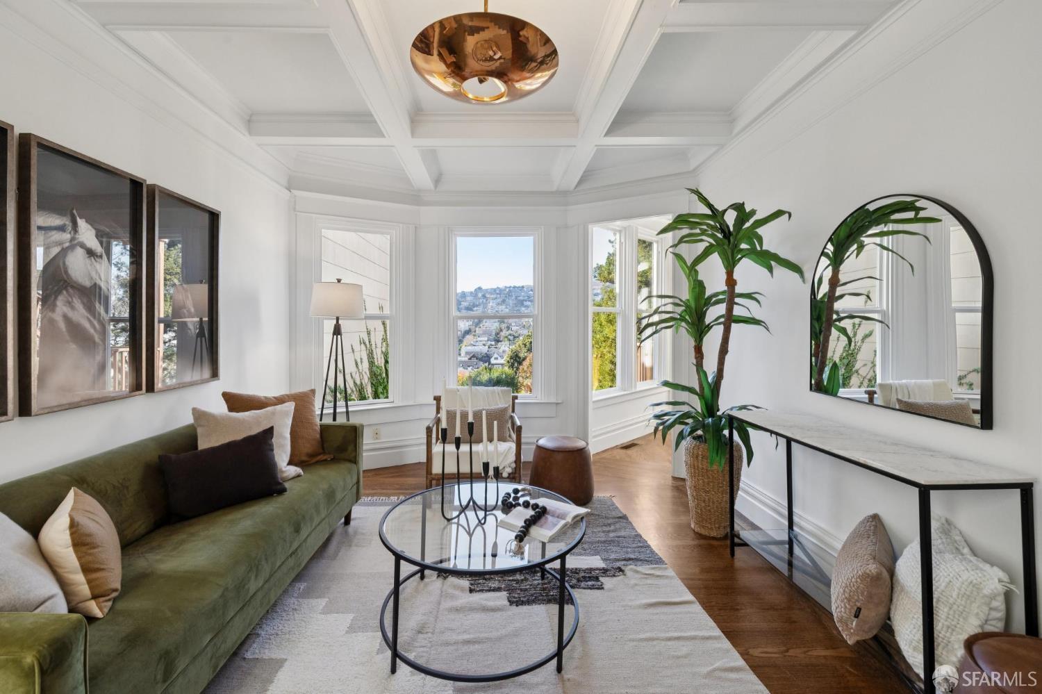 Photo #2: 426095545 Listing: Photo #2