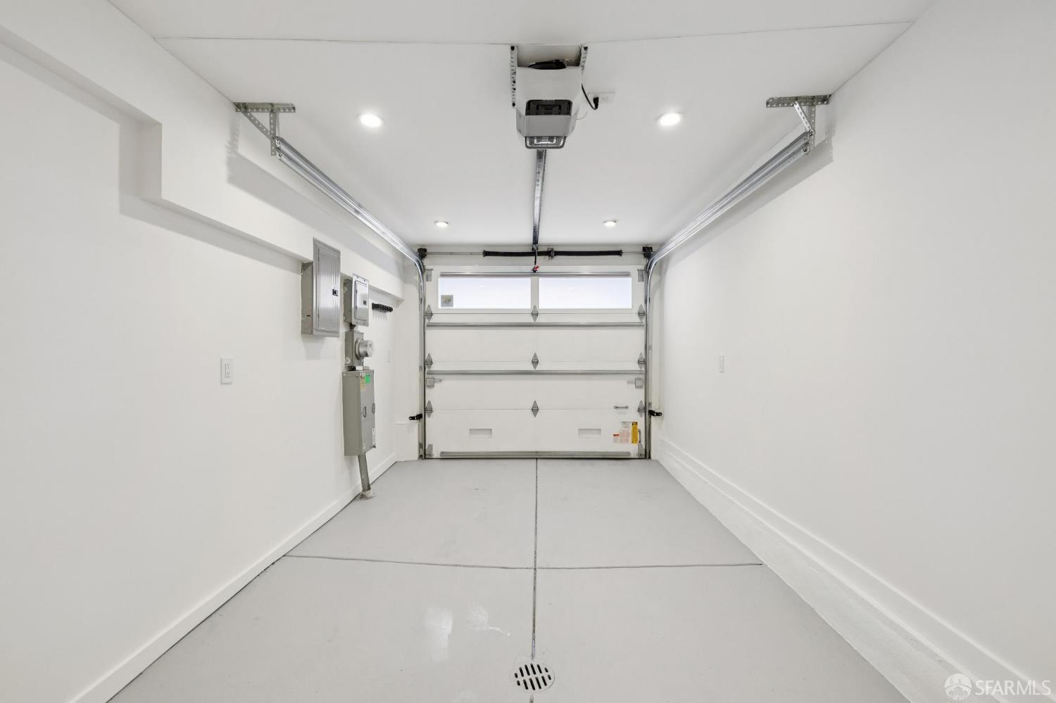 Detail Gallery Image 34 of 45 For 679 San Jose Ave, San Francisco,  CA 94110 - 4 Beds | 3 Baths