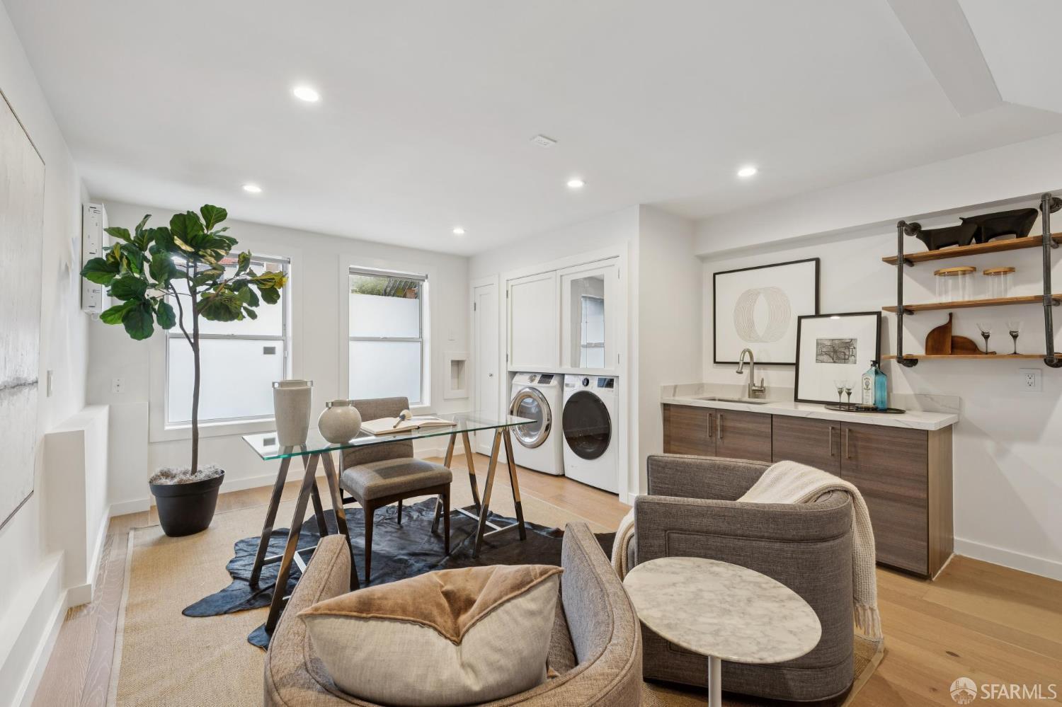 Detail Gallery Image 24 of 45 For 679 San Jose Ave, San Francisco,  CA 94110 - 4 Beds | 3 Baths