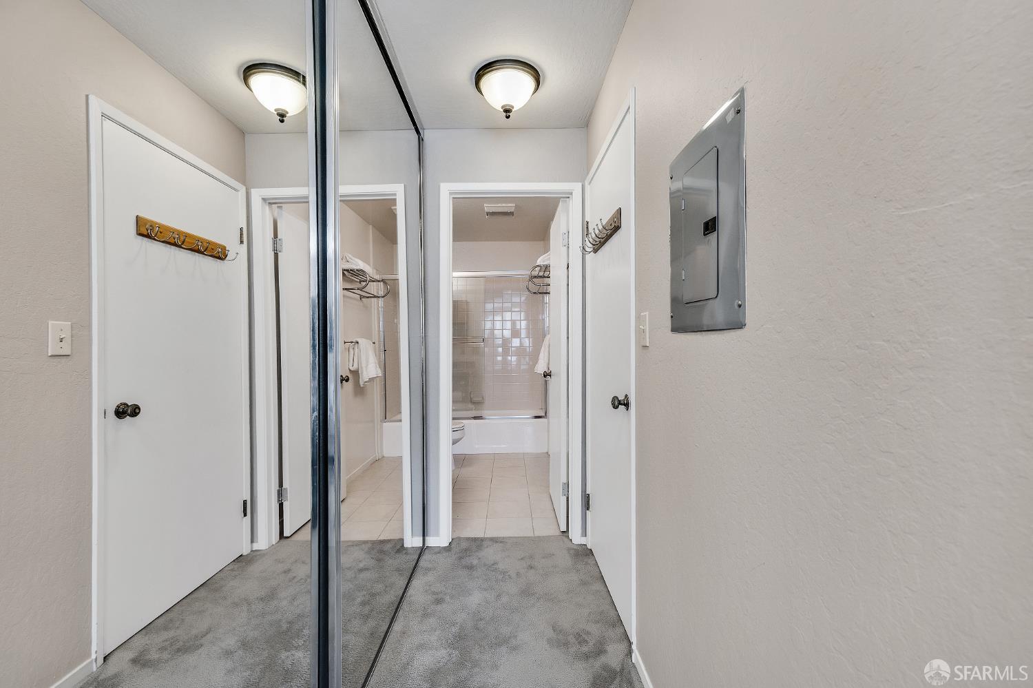 Detail Gallery Image 15 of 24 For 300 Murchison Dr #220,  Millbrae,  CA 94030 - 2 Beds | 2 Baths