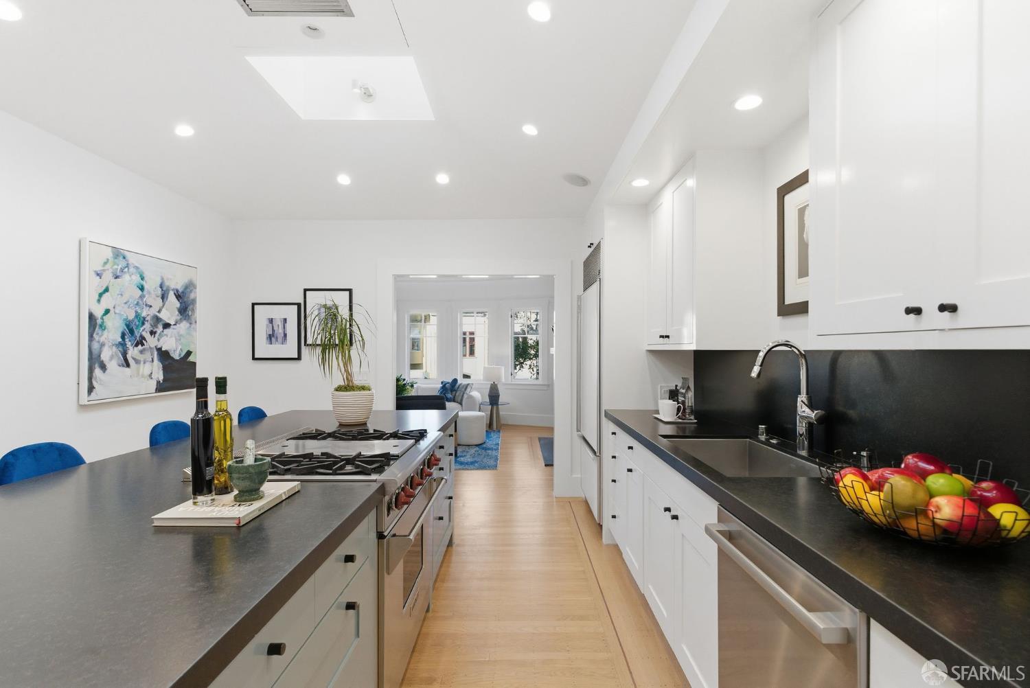 Detail Gallery Image 24 of 97 For 525 Arkansas St, San Francisco,  CA 94107 - 3 Beds | 2 Baths