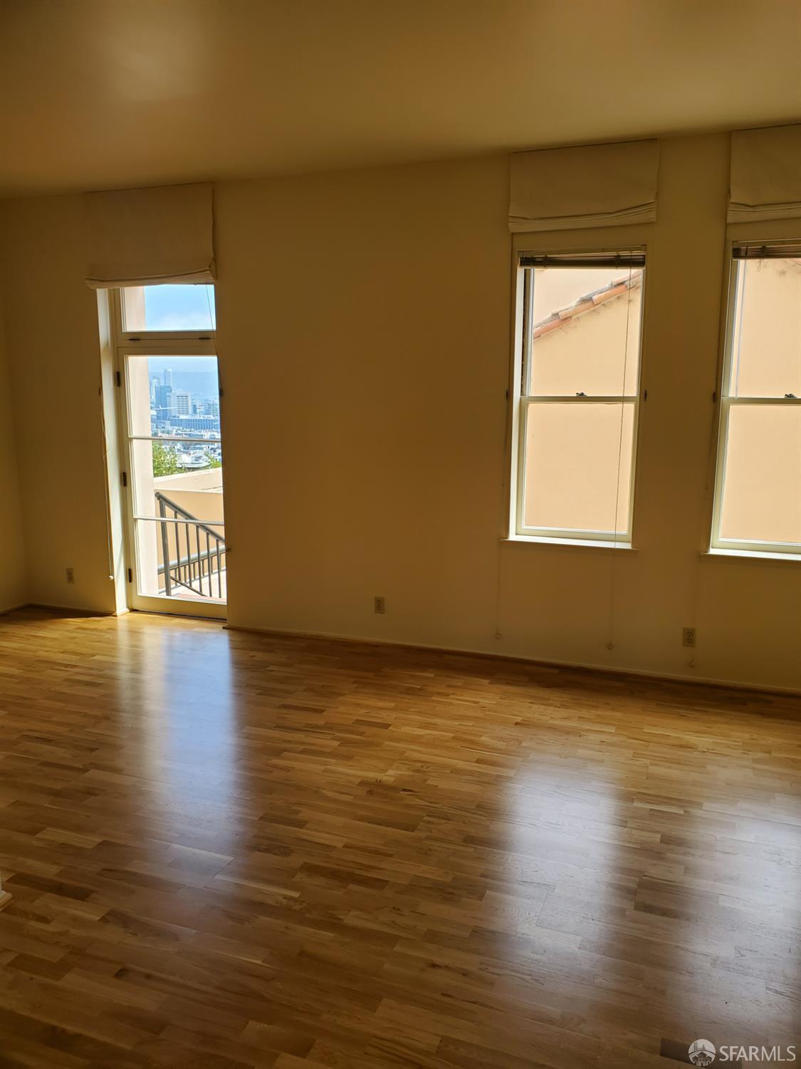 Detail Gallery Image 3 of 12 For 355 Buena Vista Ave 311w,  San Francisco,  CA 94117 - 1 Beds | 1 Baths