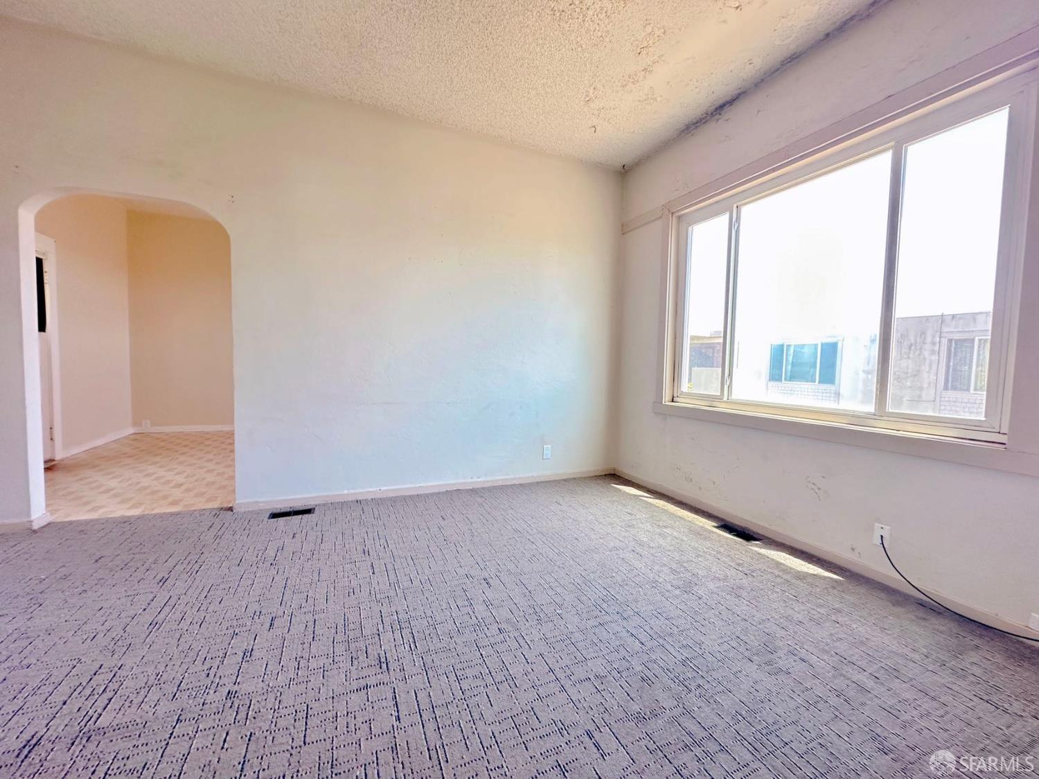 Detail Gallery Image 22 of 32 For 322 Commercial Ave, South San Francisco,  CA 94080 - – Beds | – Baths