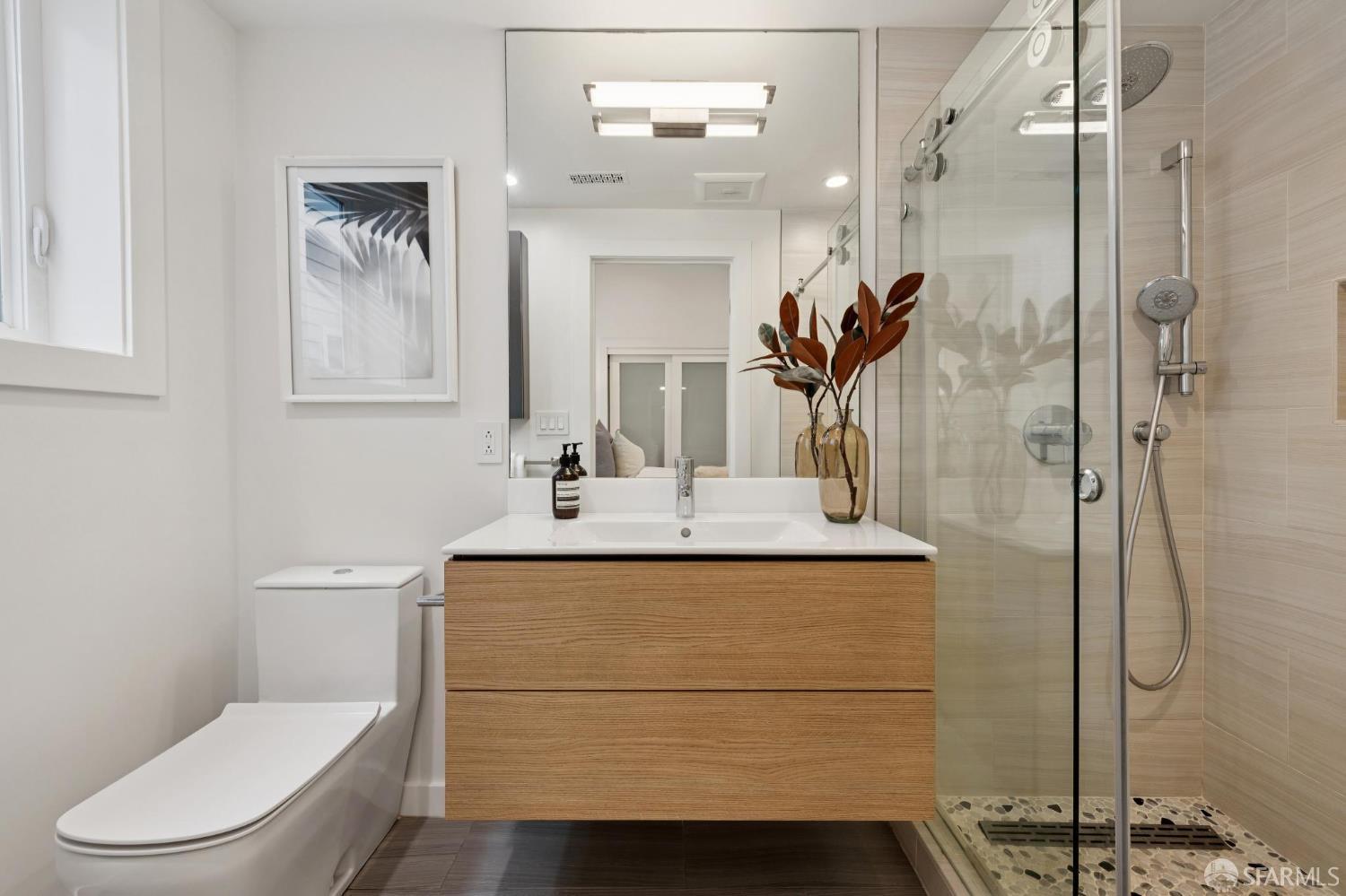 Detail Gallery Image 17 of 45 For 679 San Jose Ave, San Francisco,  CA 94110 - 4 Beds | 3 Baths