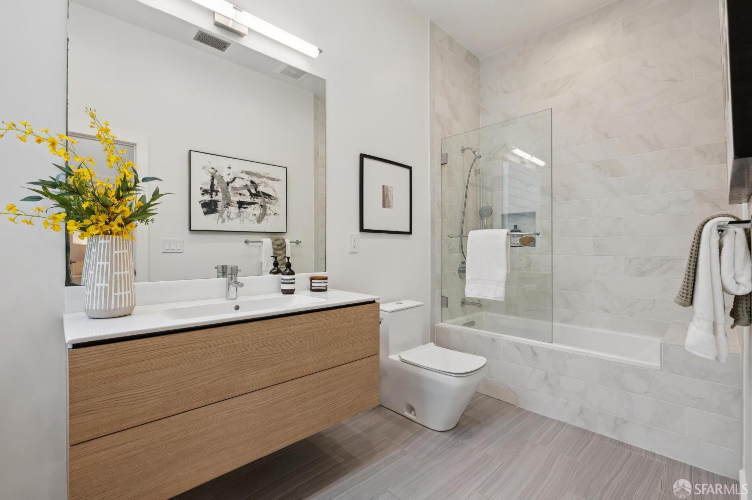 Detail Gallery Image 23 of 45 For 679 San Jose Ave, San Francisco,  CA 94110 - 4 Beds | 3 Baths