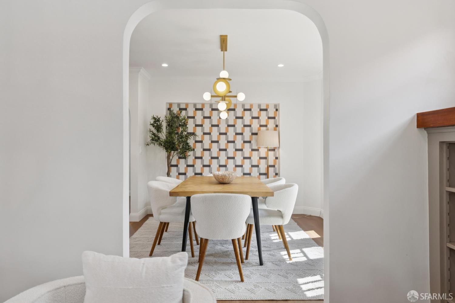 Detail Gallery Image 11 of 85 For 815 Joost Ave, San Francisco,  CA 94127 - 4 Beds | 4 Baths