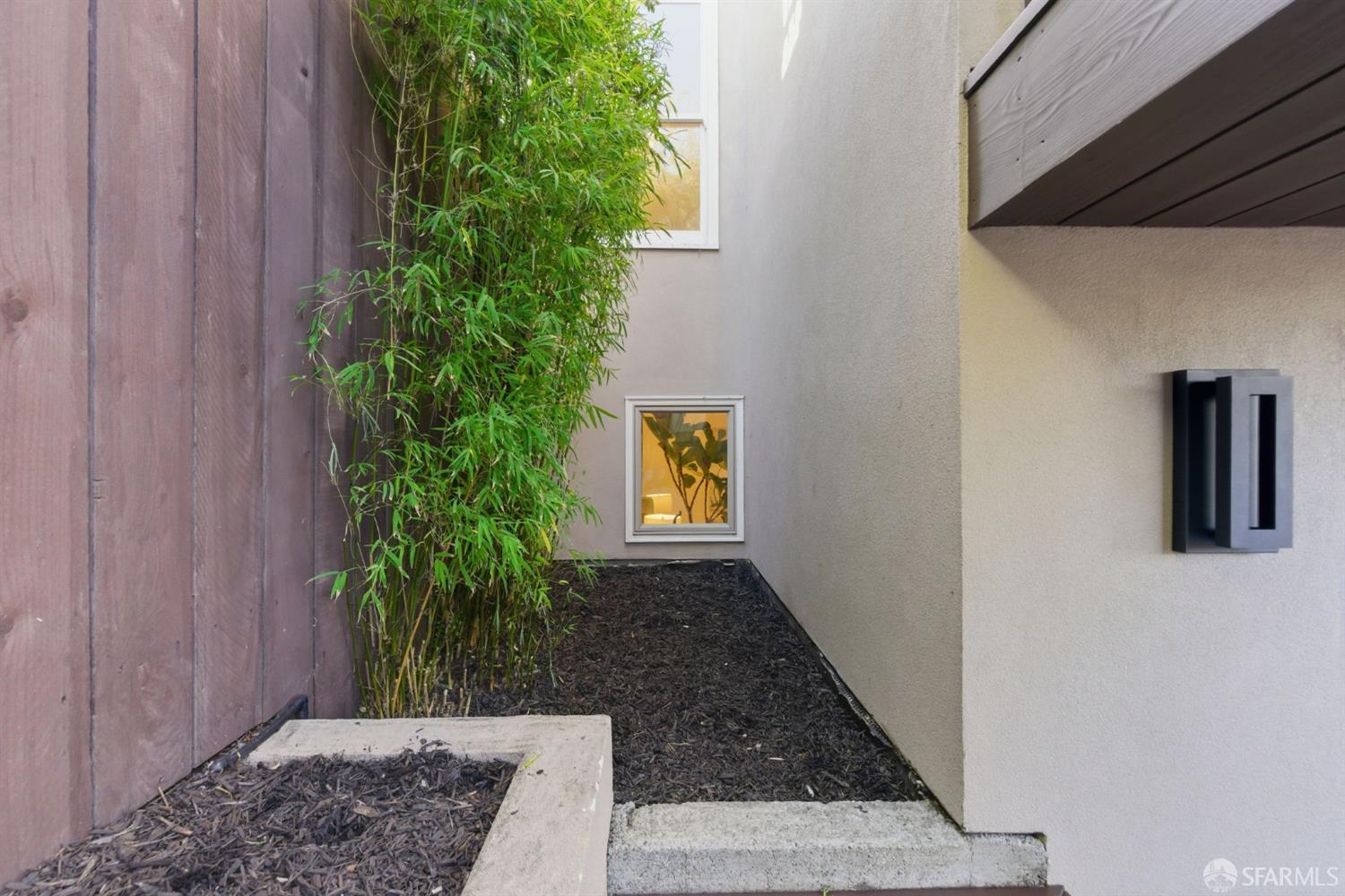 Detail Gallery Image 80 of 97 For 525 Arkansas St, San Francisco,  CA 94107 - 3 Beds | 2 Baths