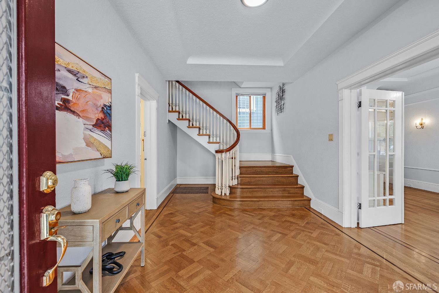 Detail Gallery Image 8 of 45 For 5600 Fulton St, San Francisco,  CA 94121 - 5 Beds | 3/1 Baths