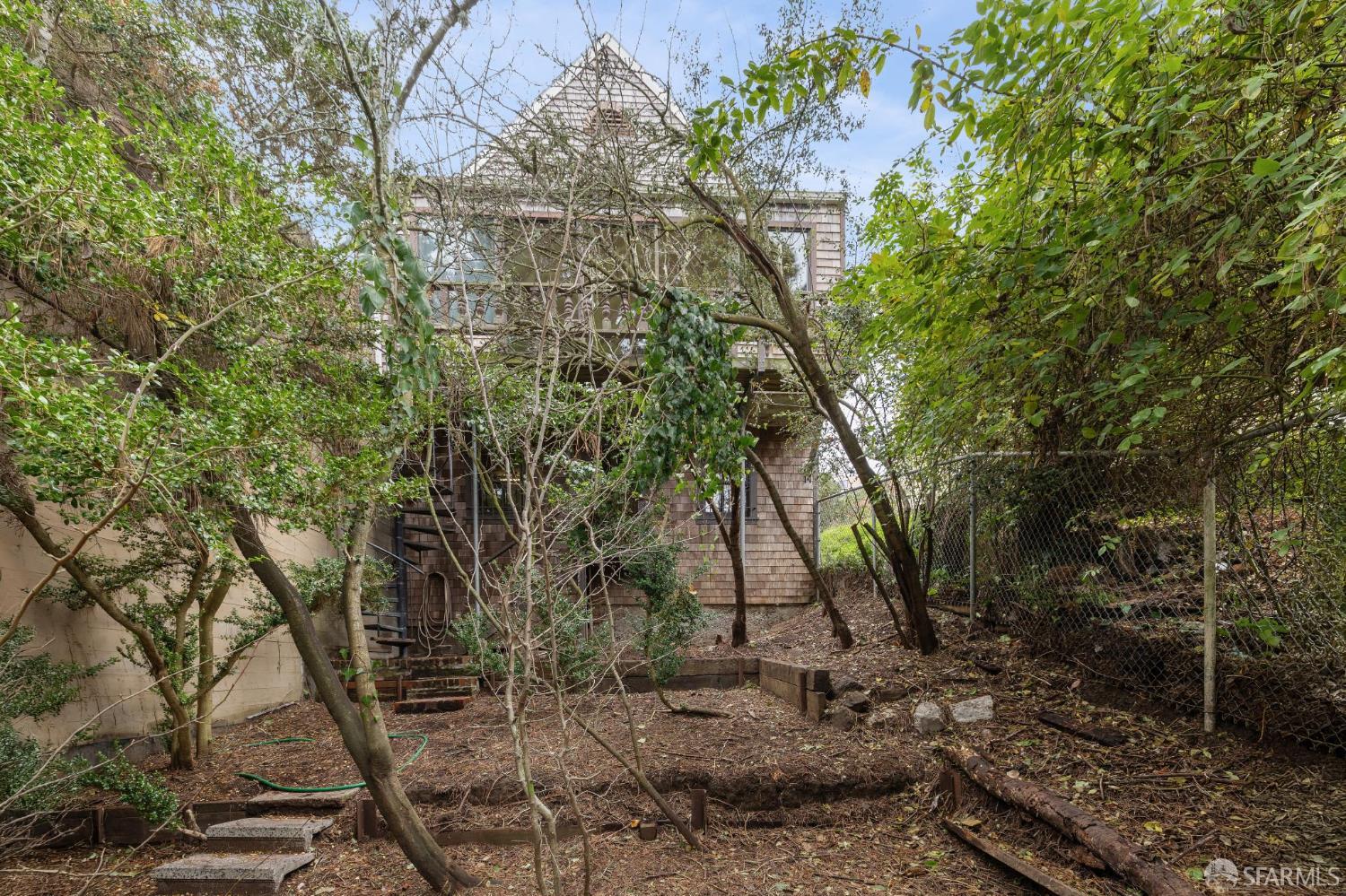 Detail Gallery Image 45 of 49 For 3622 21st St, San Francisco,  CA 94114 - 2 Beds | 2 Baths