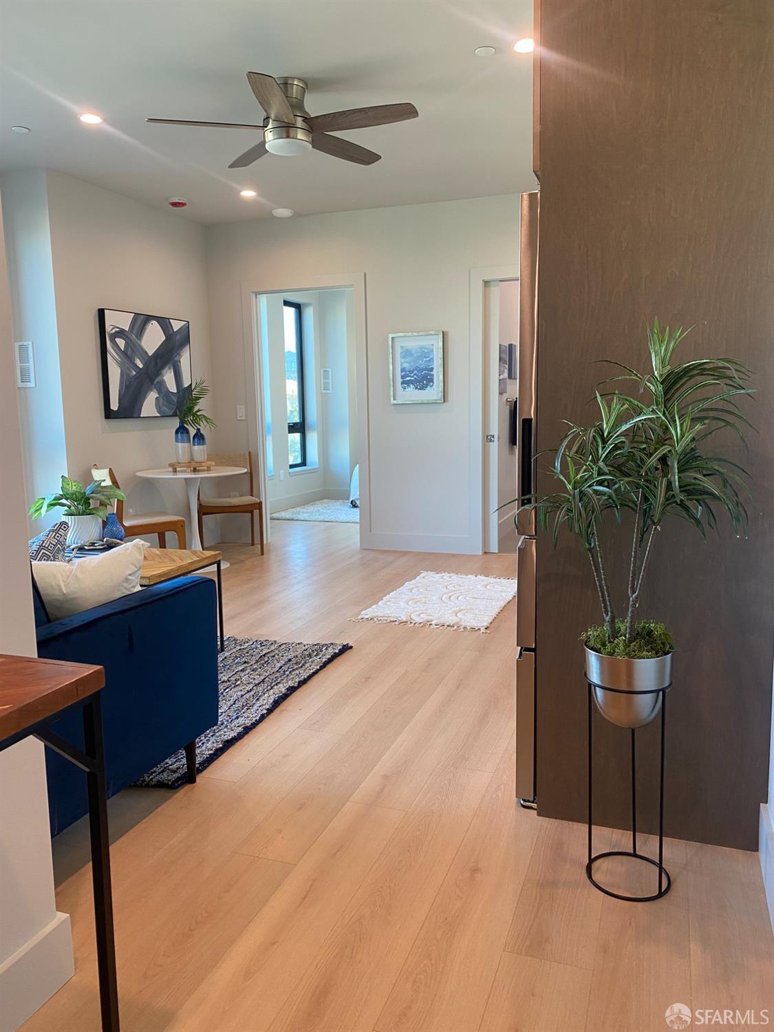 Detail Gallery Image 2 of 26 For 3945 Judah St #305,  San Francisco,  CA 94122 - 0 Beds | 1/1 Baths