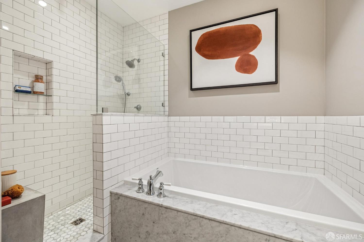 Detail Gallery Image 10 of 52 For 1869 California St #1,  San Francisco,  CA 94109 - 2 Beds | 2 Baths