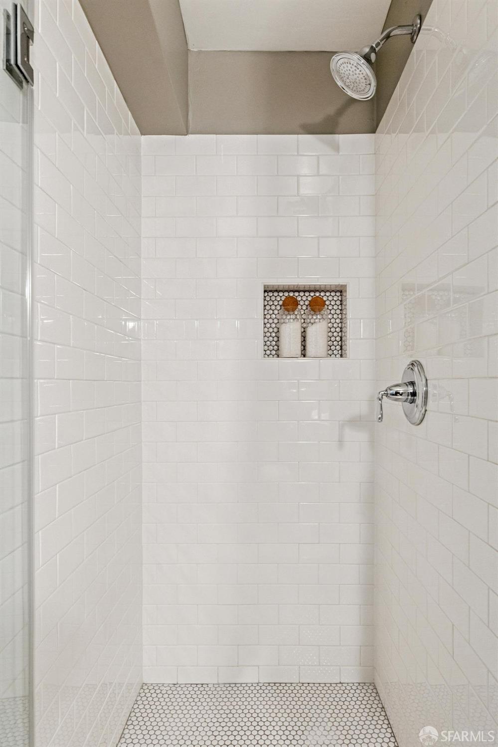 Detail Gallery Image 15 of 52 For 1869 California St #1,  San Francisco,  CA 94109 - 2 Beds | 2 Baths