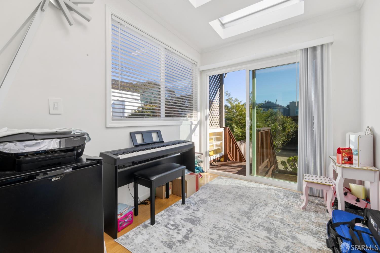 Detail Gallery Image 23 of 51 For 1226 44th Ave, San Francisco,  CA 94122 - 4 Beds | 3 Baths