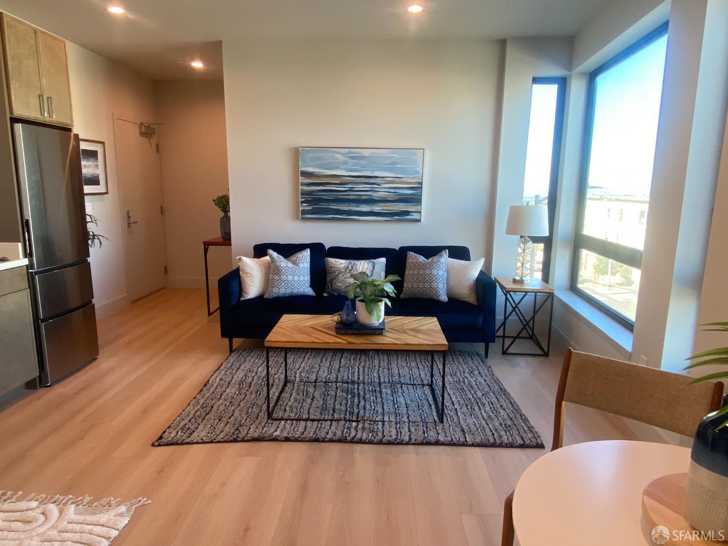 Detail Gallery Image 4 of 26 For 3945 Judah St #305,  San Francisco,  CA 94122 - 0 Beds | 1/1 Baths