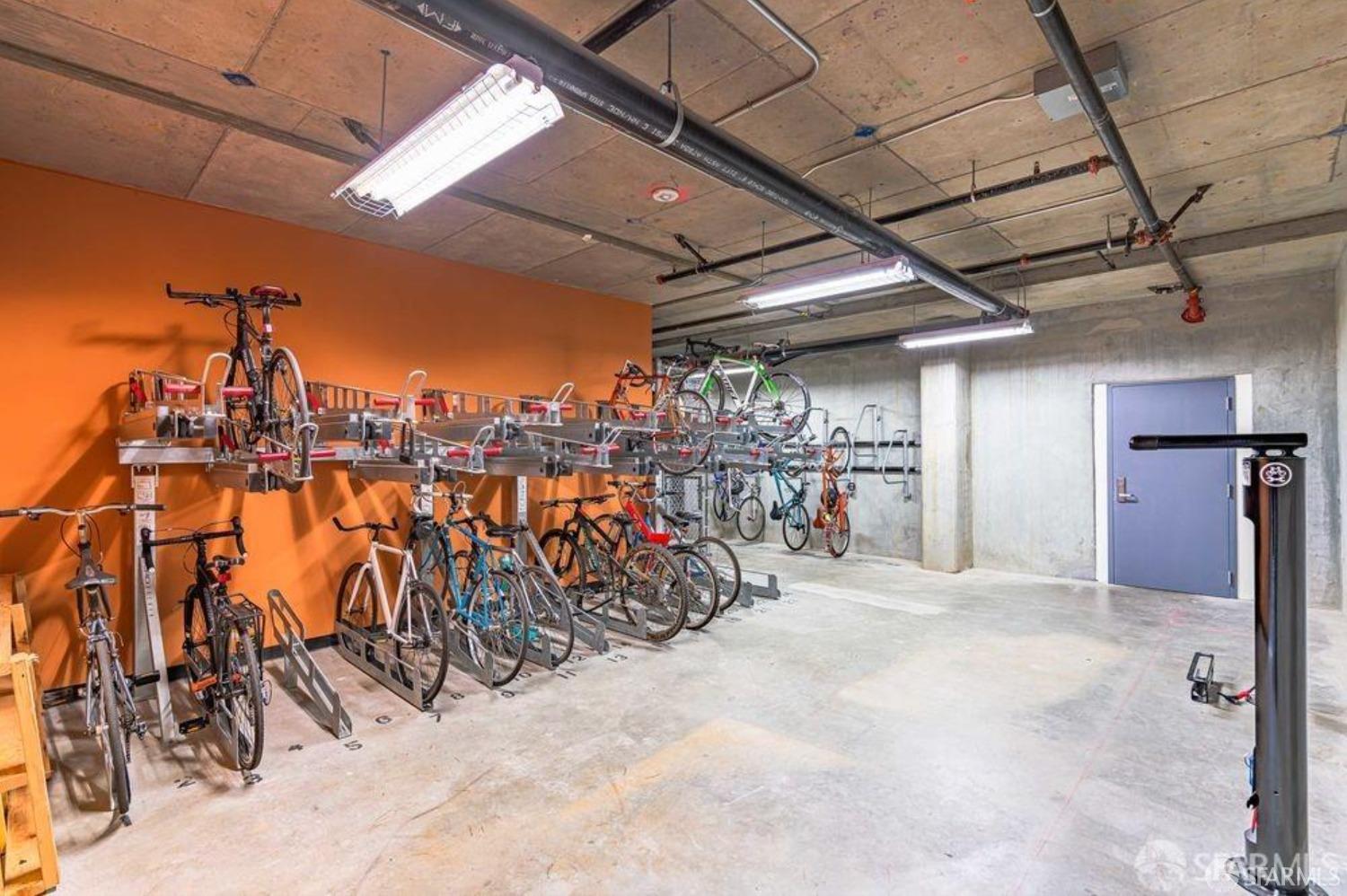 Detail Gallery Image 26 of 35 For 1075 Market St #408,  San Francisco,  CA 94103 - 1 Beds | 1 Baths