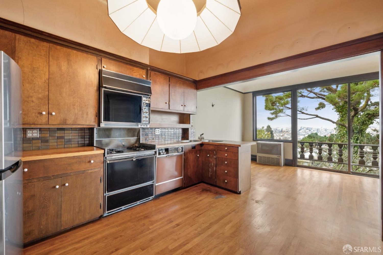 Detail Gallery Image 18 of 49 For 3622 21st St, San Francisco,  CA 94114 - 2 Beds | 2 Baths