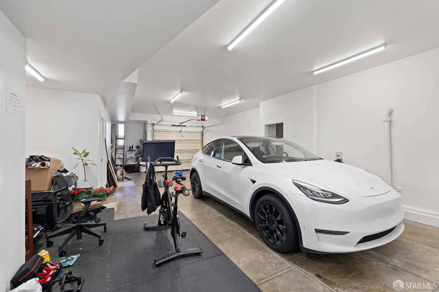 Detail Gallery Image 25 of 27 For 2155 Greenwich St, San Francisco,  CA 94123 - 3 Beds | 3 Baths