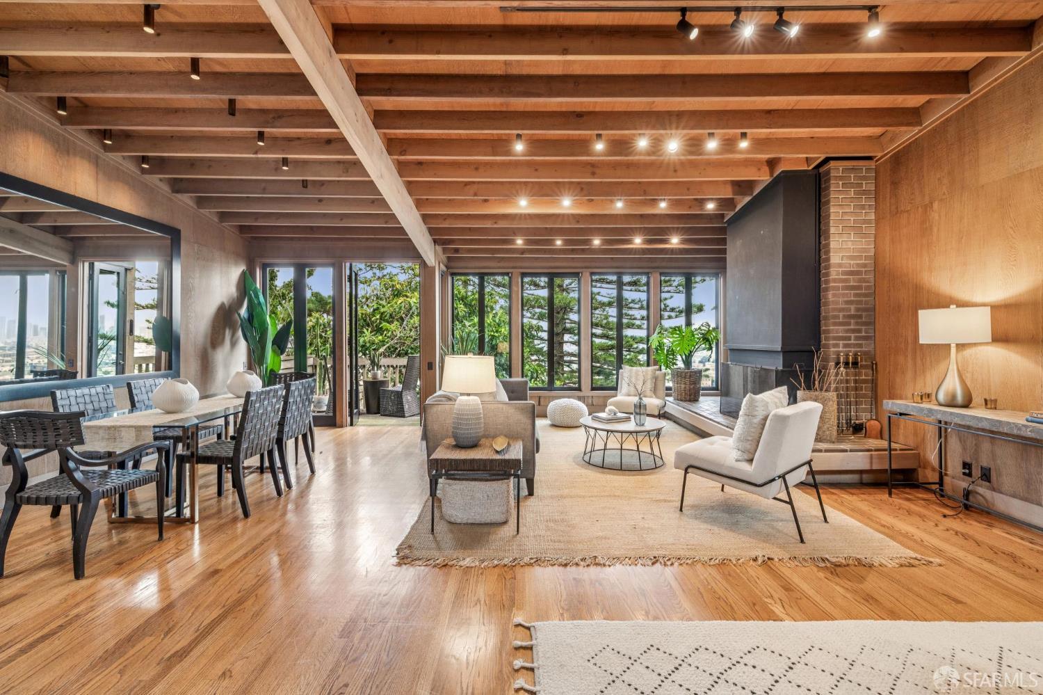 Detail Gallery Image 6 of 52 For 3616 21st St, San Francisco,  CA 94114 - 2 Beds | 2 Baths