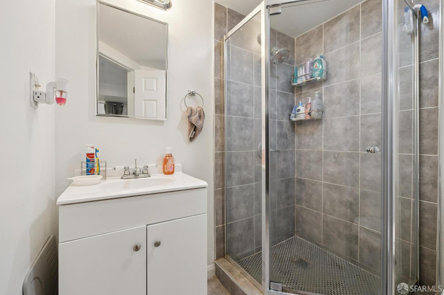 Detail Gallery Image 48 of 51 For 1226 44th Ave, San Francisco,  CA 94122 - 4 Beds | 3 Baths