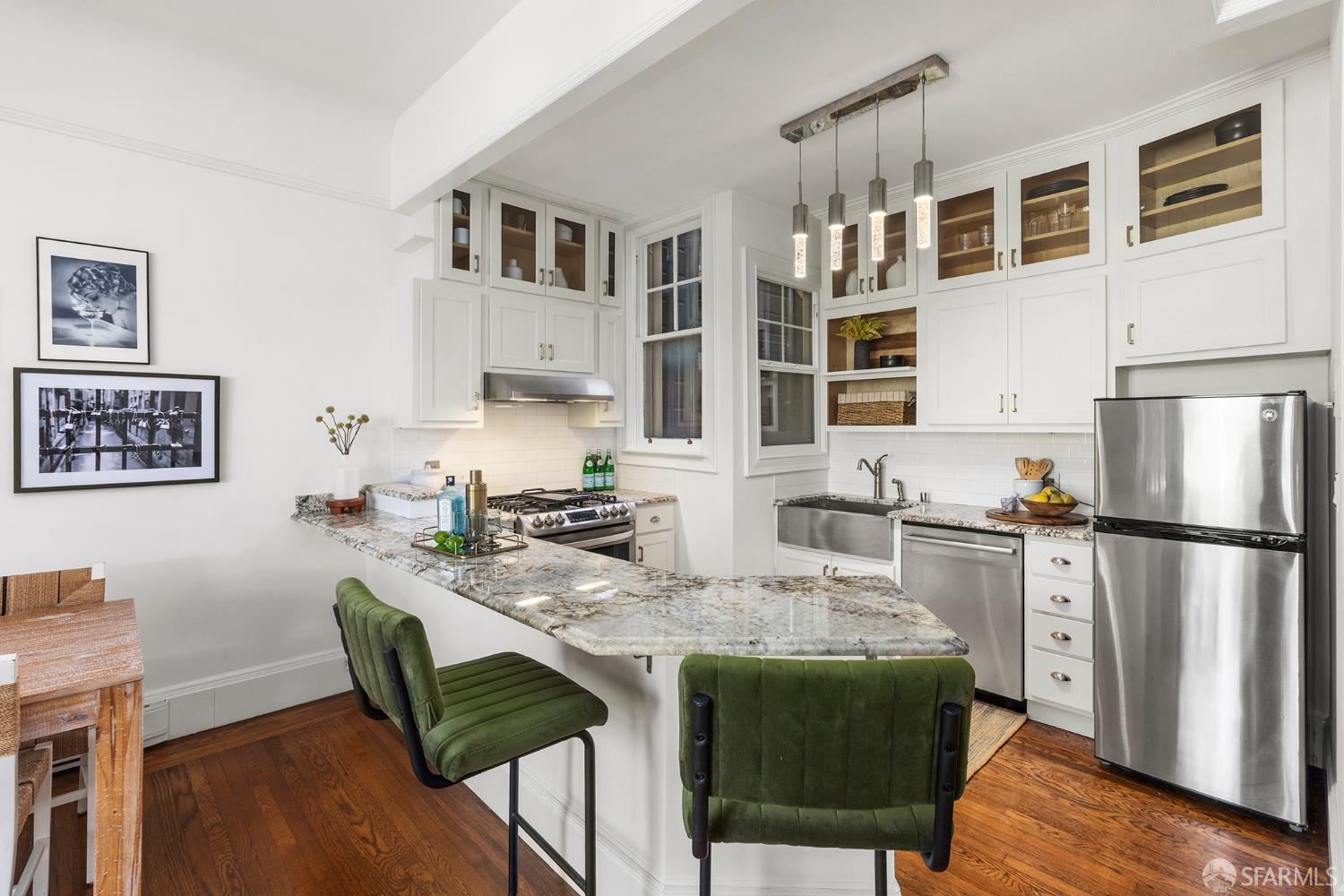 Detail Gallery Image 6 of 24 For 2735 Clay St #4,  San Francisco,  CA 94115 - 1 Beds | 1 Baths