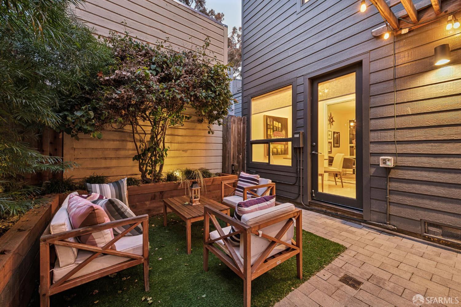 Detail Gallery Image 59 of 61 For 510 Franconia St, San Francisco,  CA 94110 - 3 Beds | 2/1 Baths